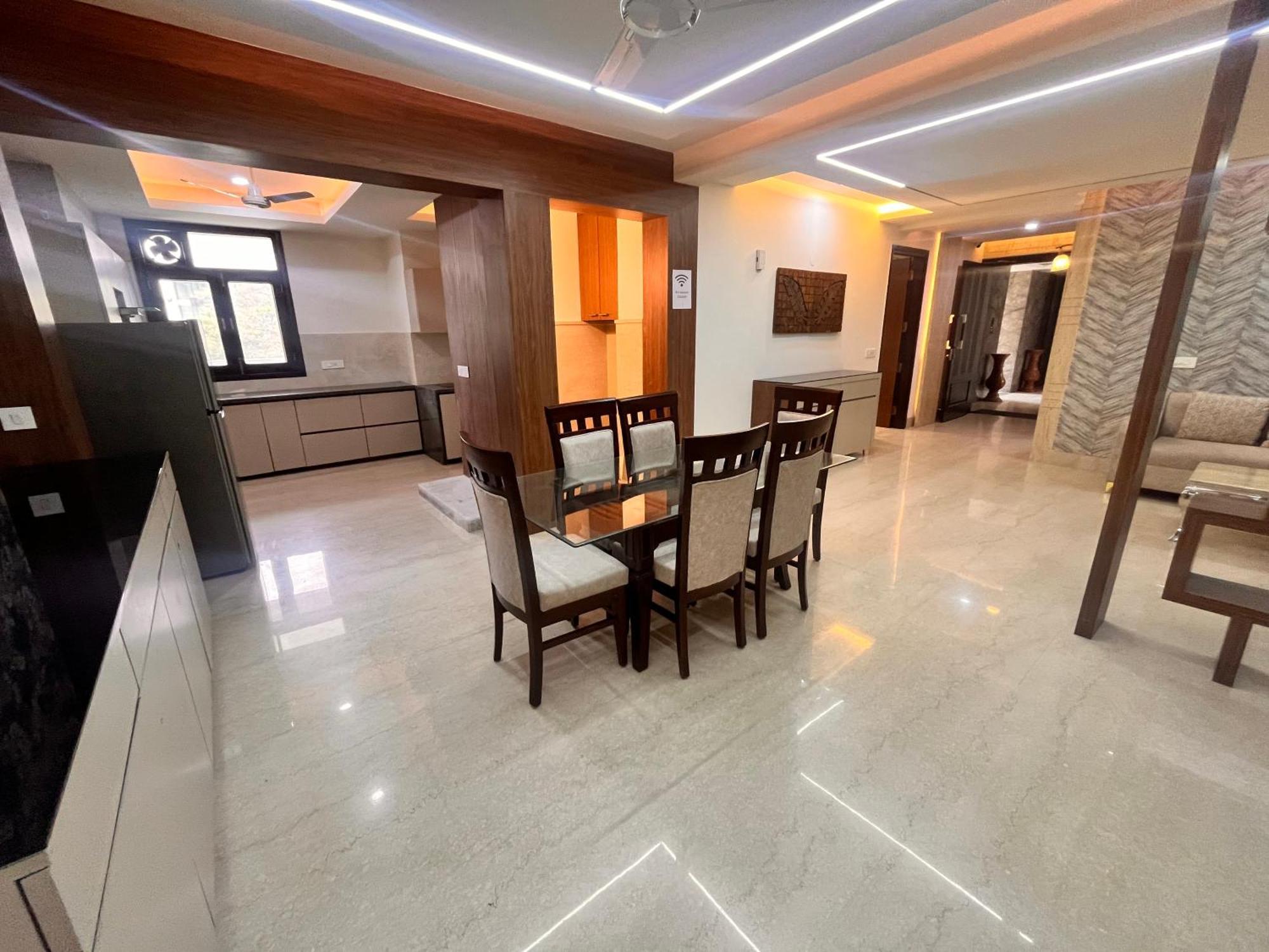 גורגאון Gazebo Inn & Suites Medanta מראה חיצוני תמונה